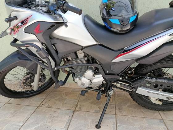 HONDA XRE 300 ABS HONDA XRE 300 ABS